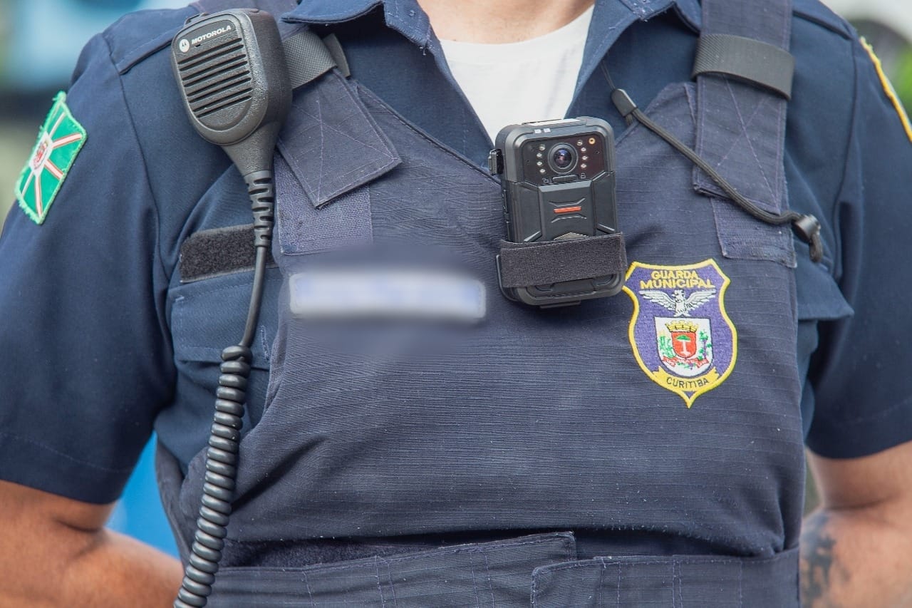 Mortes em confronto crescem e instituições pedem câmeras nas fardas