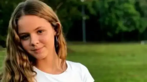 Jovem morre após extração do dente do siso: 'Foi no nosso quarto gritando de dor', diz mãe - Portal Nosso Dia