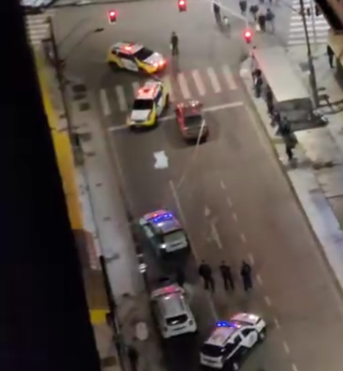 Crime aconteceu no Centro de Curitiba (Foto: Reprodução de vídeo)