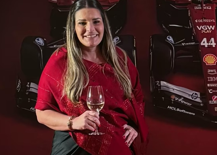 Bianca Naufel Saliba, de 43 anos, morreu após a realização de três cirurgias estéticas no mesmo dia em um hospital na zona sul de São Paulo Foto: Reprodução/Instagram